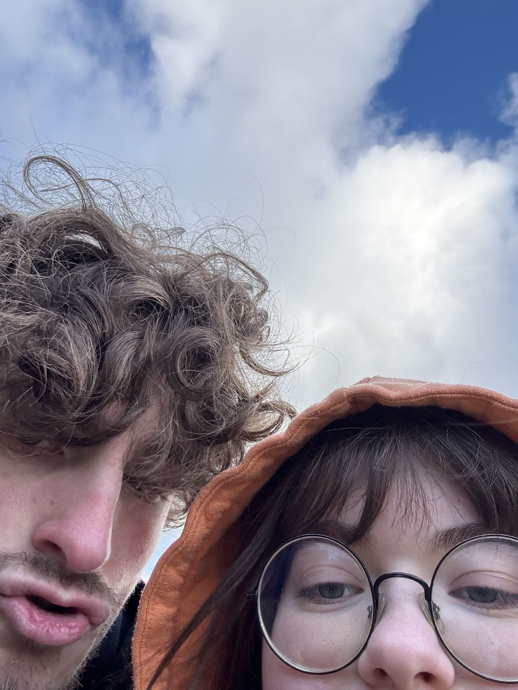 Sophie et Elioth, monteurs vidéo du studio Le Vidéoclub à Strasbourg